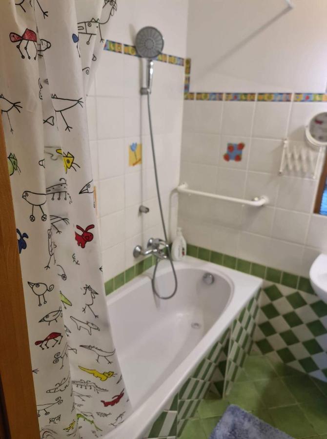 Apartament Francuska Pokoje Rooms Варшава Экстерьер фото
